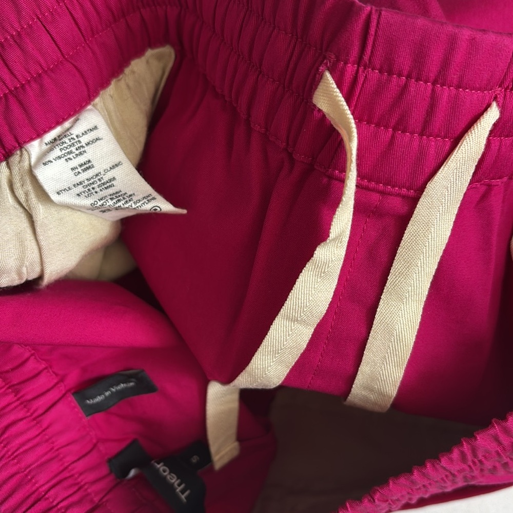 Theory hot magenta pink pull on Easy Short Classic Chino - Picture 7 of 9